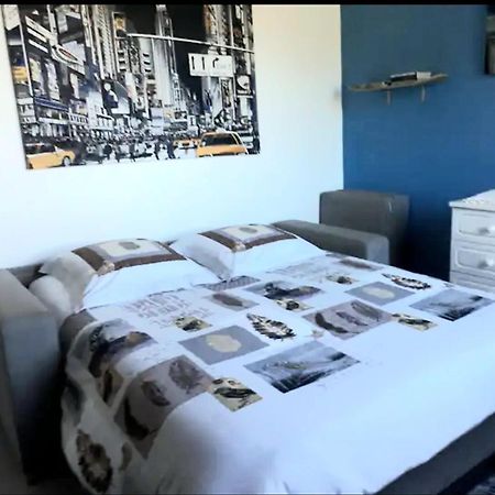 Chambre Privee Dans Maison ル・タンポン エクステリア 写真